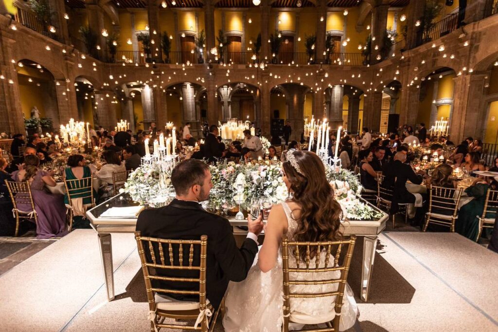 viernes-12-5-74278-173160373690639_51_2198844-173257467377420