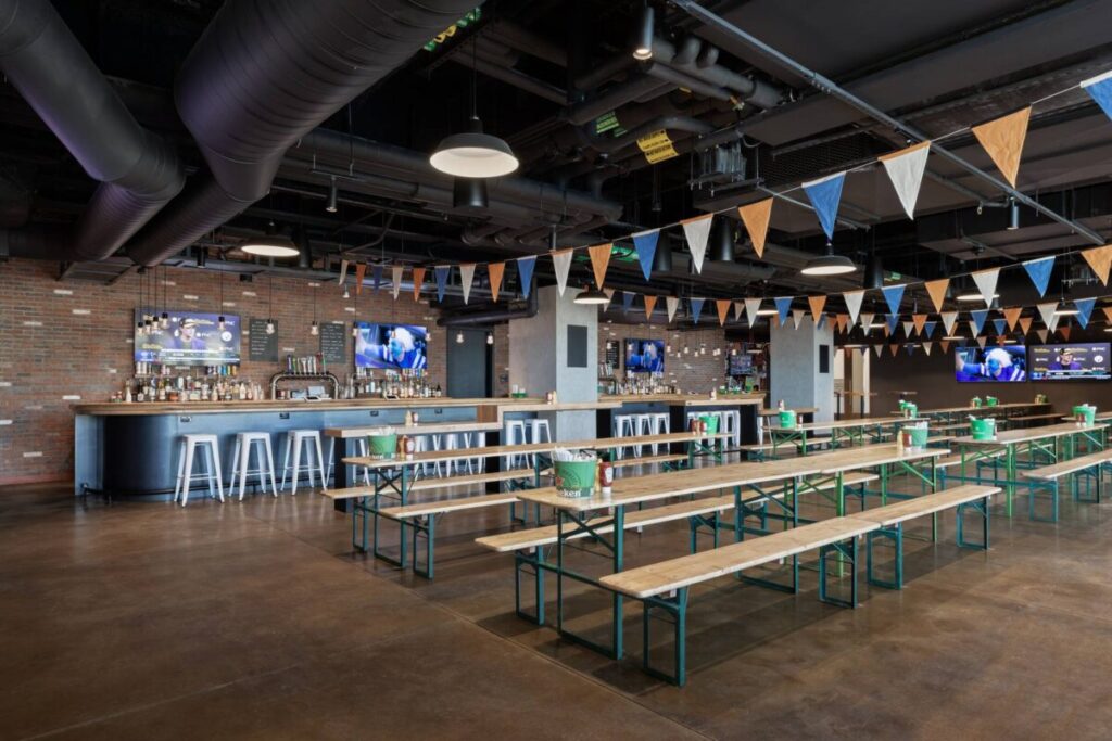 Elmont, NY Arena (UBS)